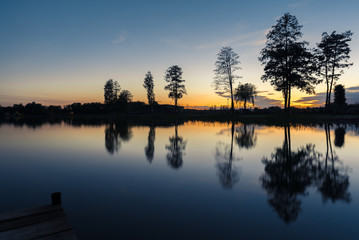 Fototapeta na wymiar Lake sunset