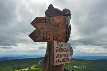 Górski drogowskaz © Grzegorz Polak