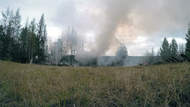 fire house near forests Full HD