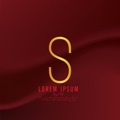 Obraz premium Golden letter S logo template. Vector illustration