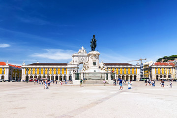 Fototapeta na wymiar Commerce square (Praca do Comercio) in Lisbon, Portugal