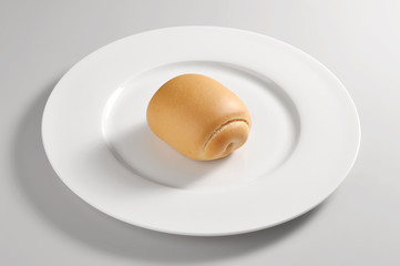 Round dish with milk bread