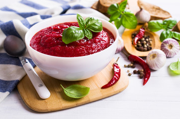 Beetroot soup with spices