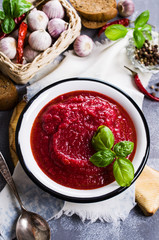 Beetroot soup with spices