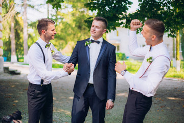 funny at the same time serious groom with best mans