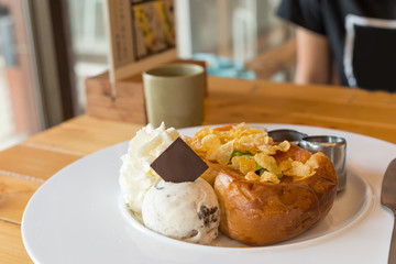 cereal topping on ice cream toast