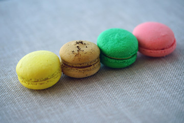 Colorful round macaron cookies 