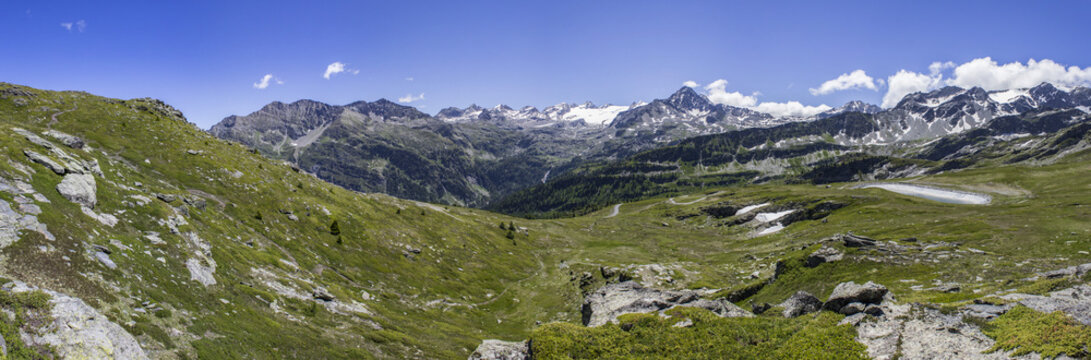 Panorama view to La Thuile valley