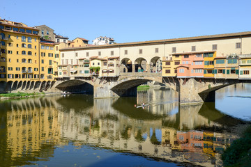 Fototapeta premium Famous bridge of Ponte Vecchio in Florence on Italy