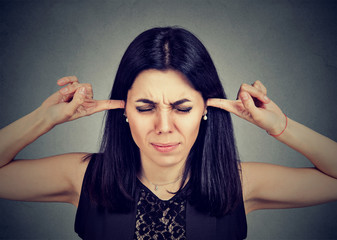 Obraz premium Too much noise. Angry woman