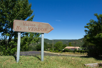 Direction la Vallée du Haut Verdon 
