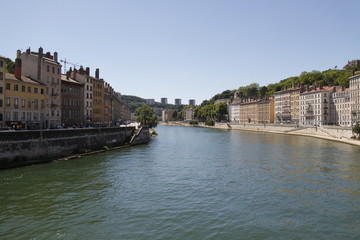 Fototapeta na wymiar Quai de la Saône à Lyon