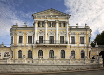 Fototapeta na wymiar Former Meshkov house - Perm Regional Museum. Russia