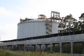 Obraz premium LNG terminal in the Baltic Sea, Gasterminal