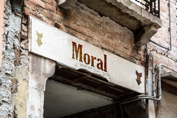 Fototapeta premium Schild 226 - Moral