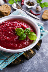Beetroot soup with spices