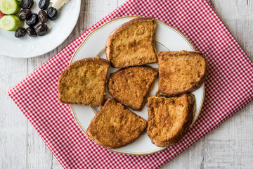 Turkish Egg Bread / Yumurtali ekmek / French Toast.