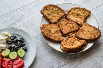 Turkish Egg Bread / Yumurtali ekmek / French Toast.
