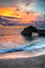 Fototapeta premium Tanah Lot Temple on Sea in Bali Island Indonesia..