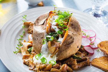 Süsskartoffel mit waldpilzen 