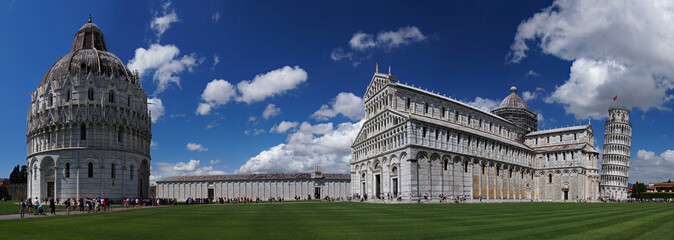 Pisa - Piazza dei Miracoli [Platz der Wunder]