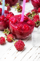 Frozen raspberry juice