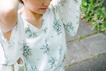 笑顔が素敵な日本女性