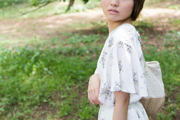 笑顔が素敵な日本女性