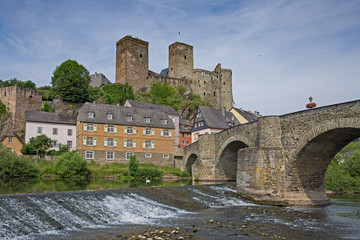 Fototapeta na wymiar Blick auf Burg Runkel