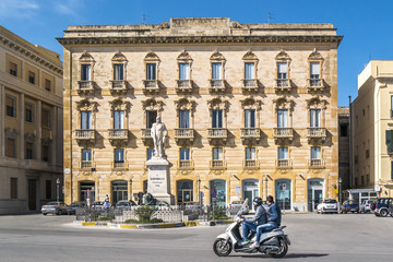 Naklejka premium Scooter italien en SICILE