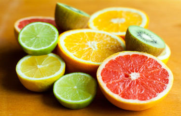 Fototapeta na wymiar Fresh citrus fruits lemon, lime, orange, grapefruit