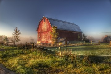 0009 - Columbiaville Red I (0009-BAR-110716-0912A) © Sheryl L Sutter