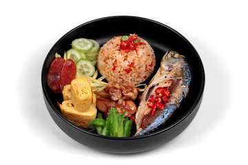 Fried jasmine rice with shrimp paste call Kao Klok Kapi .