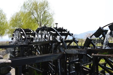 Fototapeta premium 三連水車 / 福岡県朝倉市 / 水害前の画像
