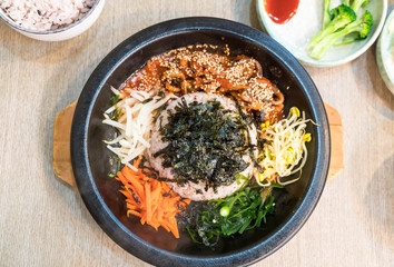 korean traditional food (Bibimbap)