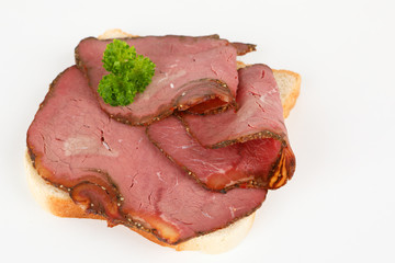 Brot mit Roastbeef