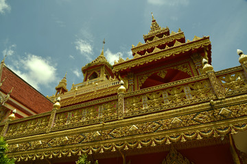 Naklejka premium Buddhistische Tempel in der Provinz Buri Ram , Thailand