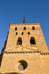 Torre de la Iglesia Santa María del Azogue  o La Mayor de Benavente. Zamora. España
