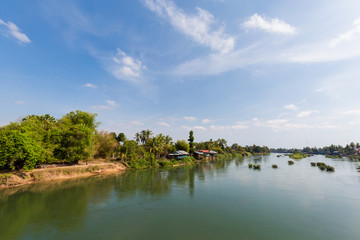 Fototapeta na wymiar Bridge on Don Khon Laos