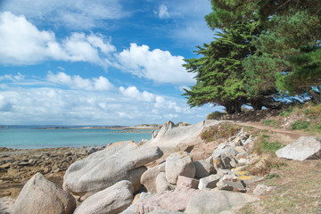 Wanderweg an der bretonischen Küste, Zöllnerpfad, Bretagne, Frankreich
