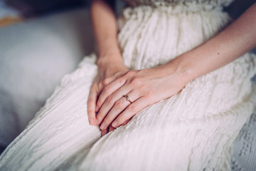 Fototapeta na wymiar Wedding ring on the hand of the bride