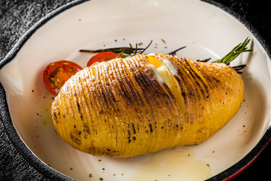 ハッセルバックポテト Stock Photos And Royalty Free Images Vectors And Illustrations Adobe Stock