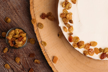 Fototapeta premium raisin rum cake for christmas table