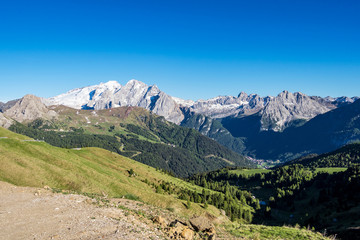 Fototapeta premium Italien - Südtirol - Canazei