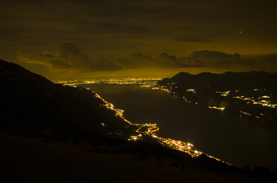 Night View All Over Lake Garda