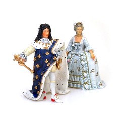 Souvenir figurine: King and Queen of France