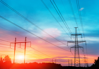 Fototapeta premium electrical transmission tower landscape