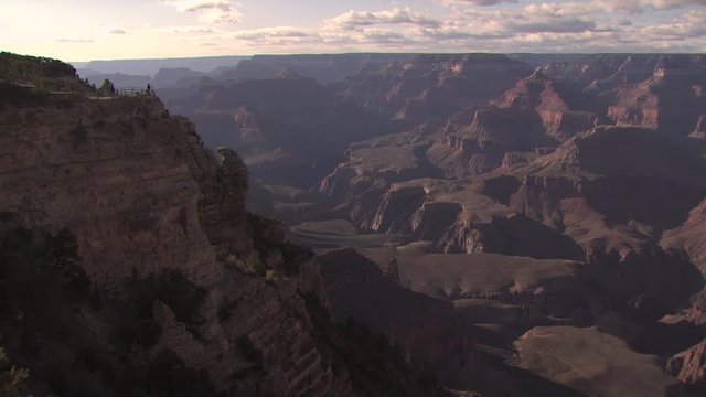 Looking Into the Grand Canyon 2