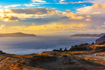 Obraz premium Panorama of Santorini Island in Greece famous for romantic sunsets on the cliff