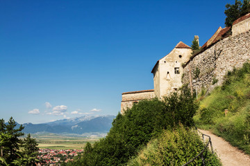 Fototapeta na wymiar Romania. Risnov fortress